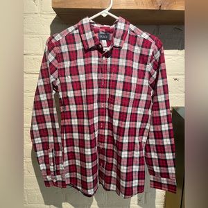 Brand new with tags Children's Place long sleeve dress shirt.